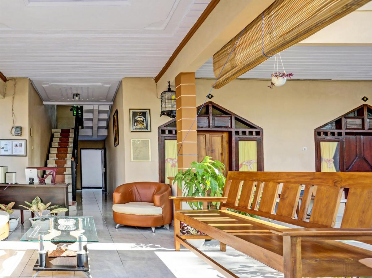 Oyo 91261 Cita Suraya Homestay Banyuwangi  Zewnętrze zdjęcie