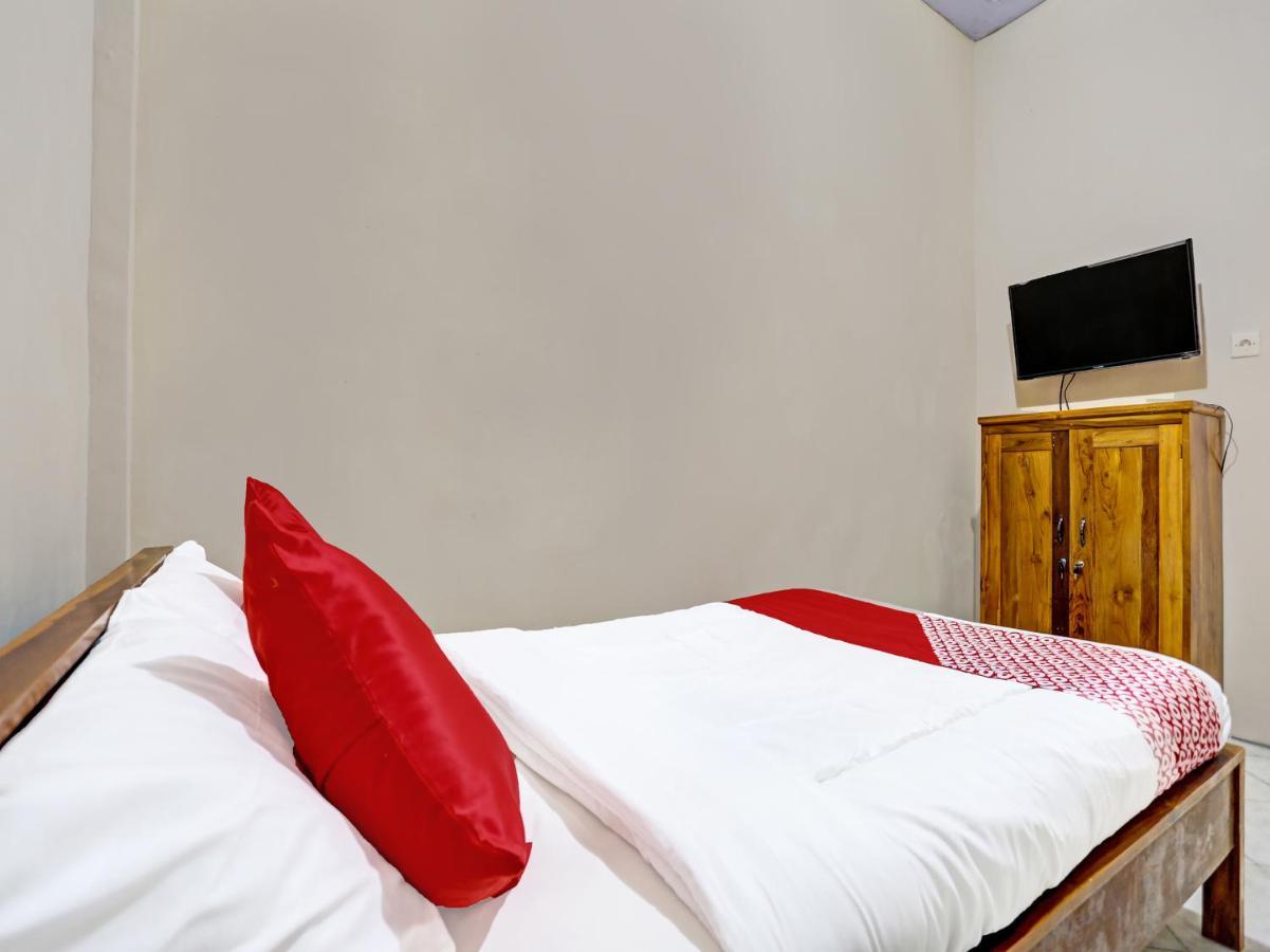 Oyo 91261 Cita Suraya Homestay Banyuwangi  Zewnętrze zdjęcie
